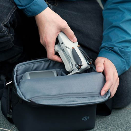 Drone DJI Mini 4K Fly More Combo – Vidéo 4K, ultra-léger, pack complet